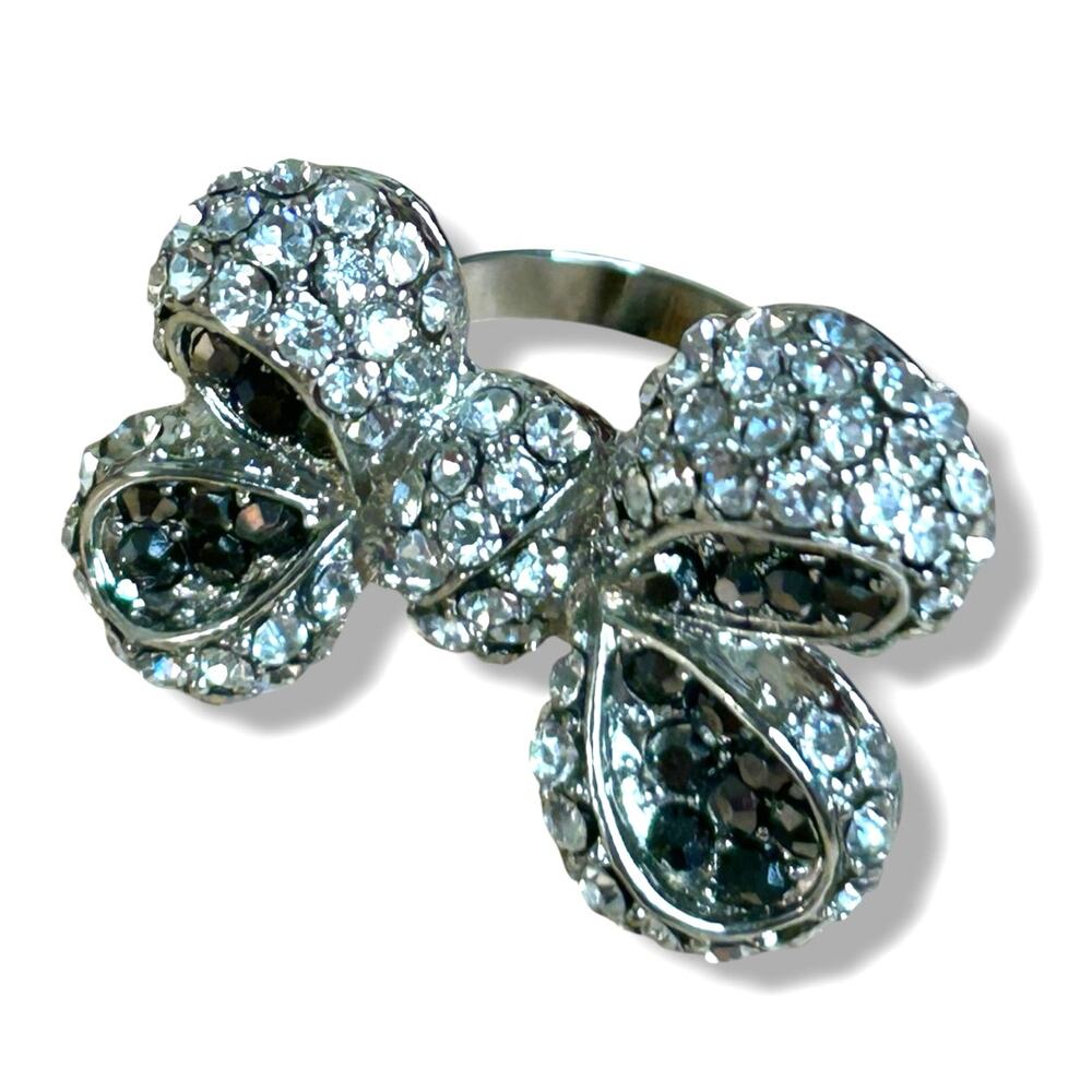 Big Oversized Bow Ring Size 5 Sparkly Pave Rhinestones Silver Tone